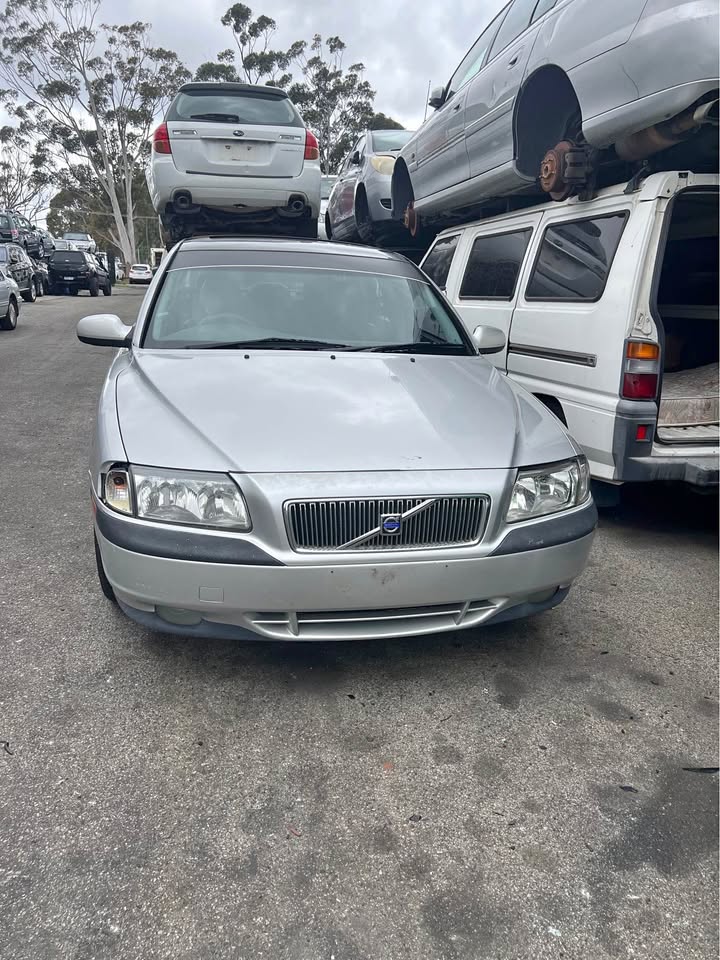 volvo car removed