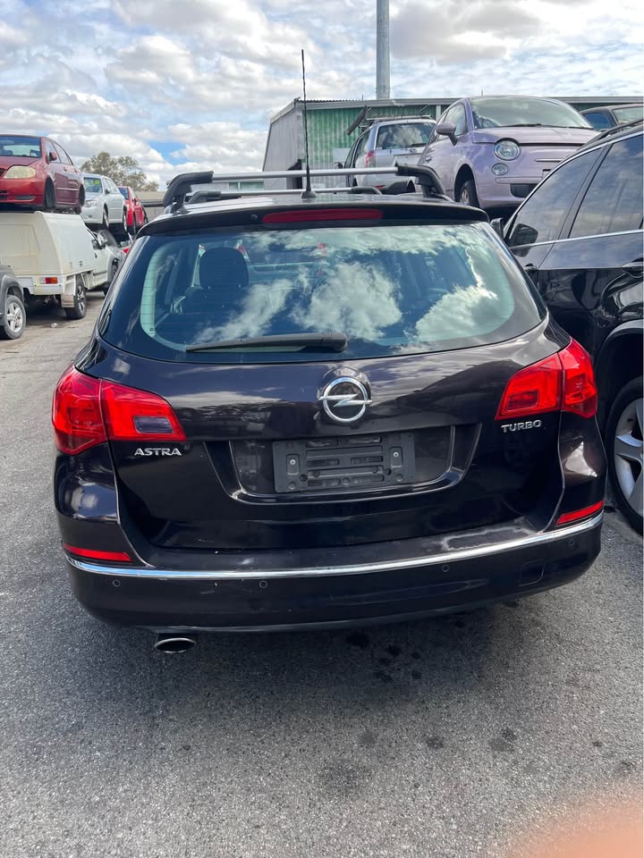 Opel Astra scrap