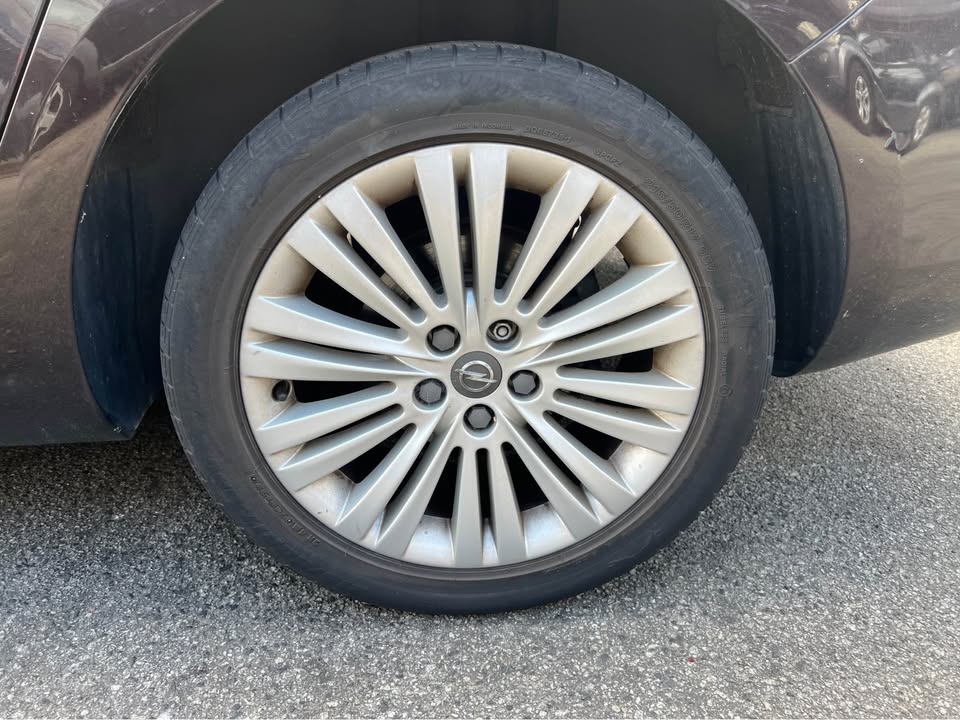 tyre removal